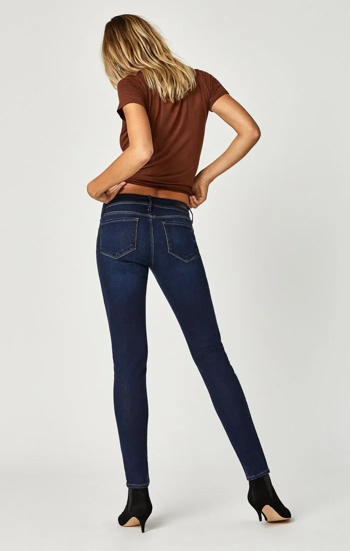 ALEXA SKINNY IN DEEP SOFT GOLD LUX MOVE