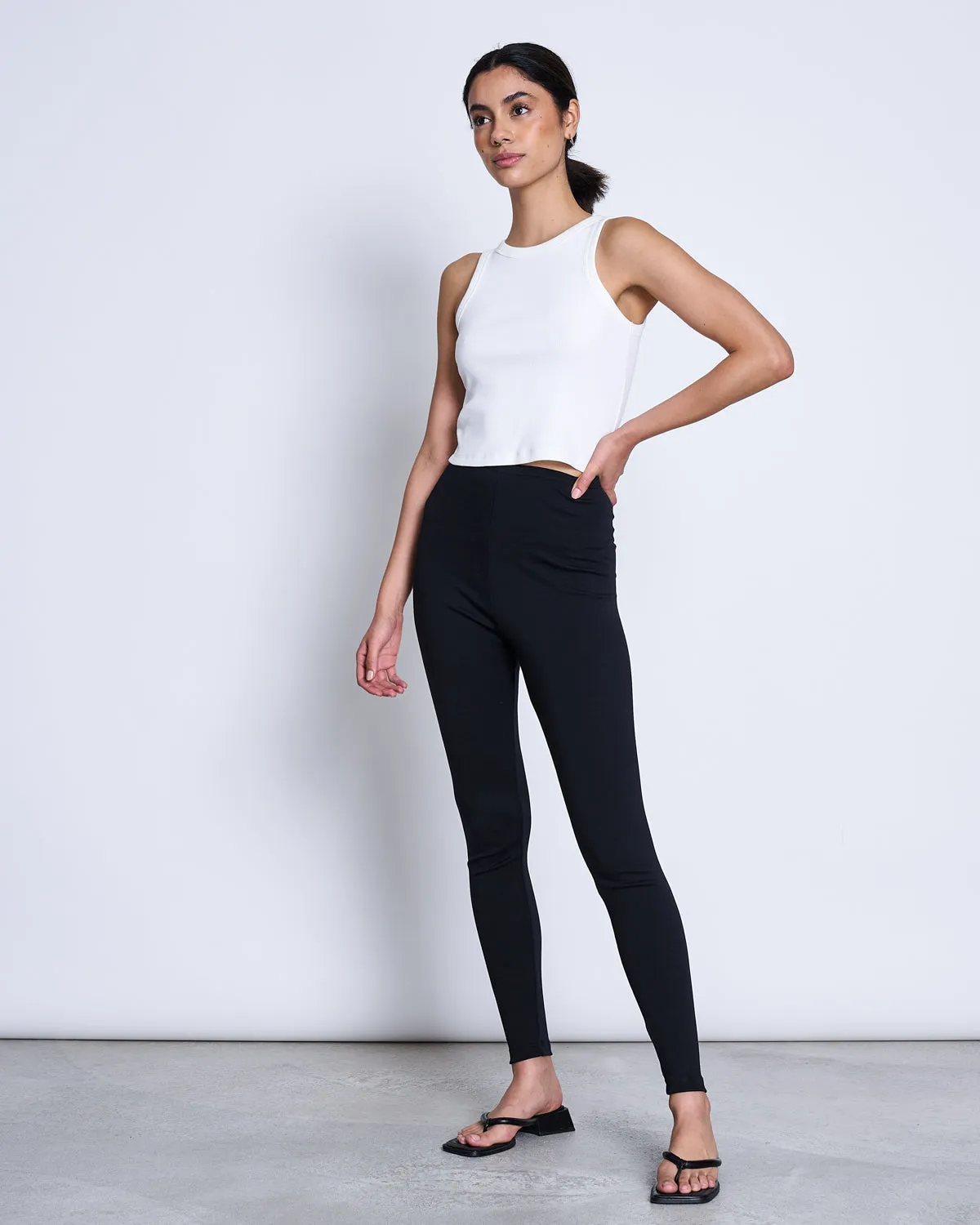 BASIC LEGGINGS BLACK