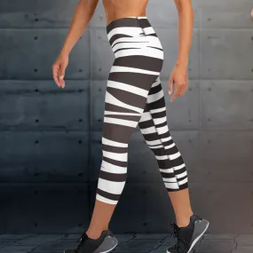 Black and White Yoga Capri Leggings Fitness Leggings, lioness-love