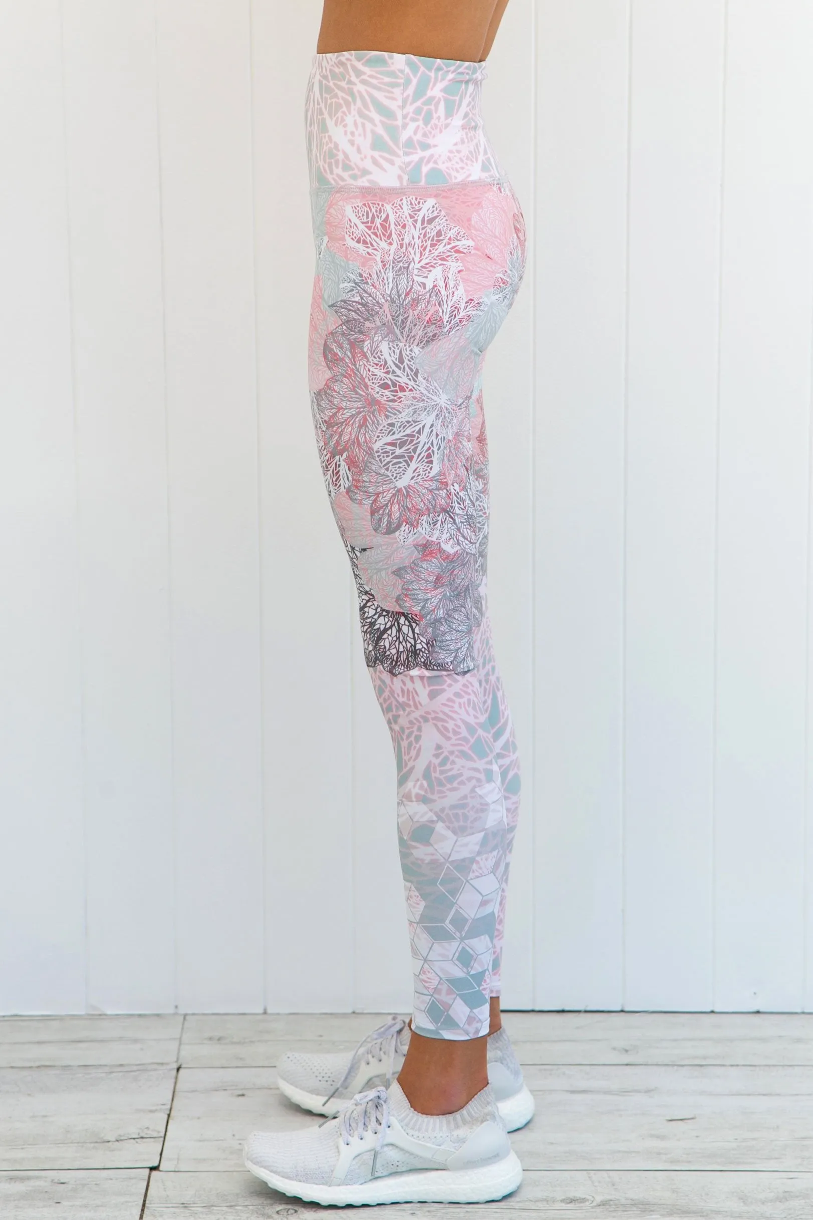 Delicate High Rise Leggings