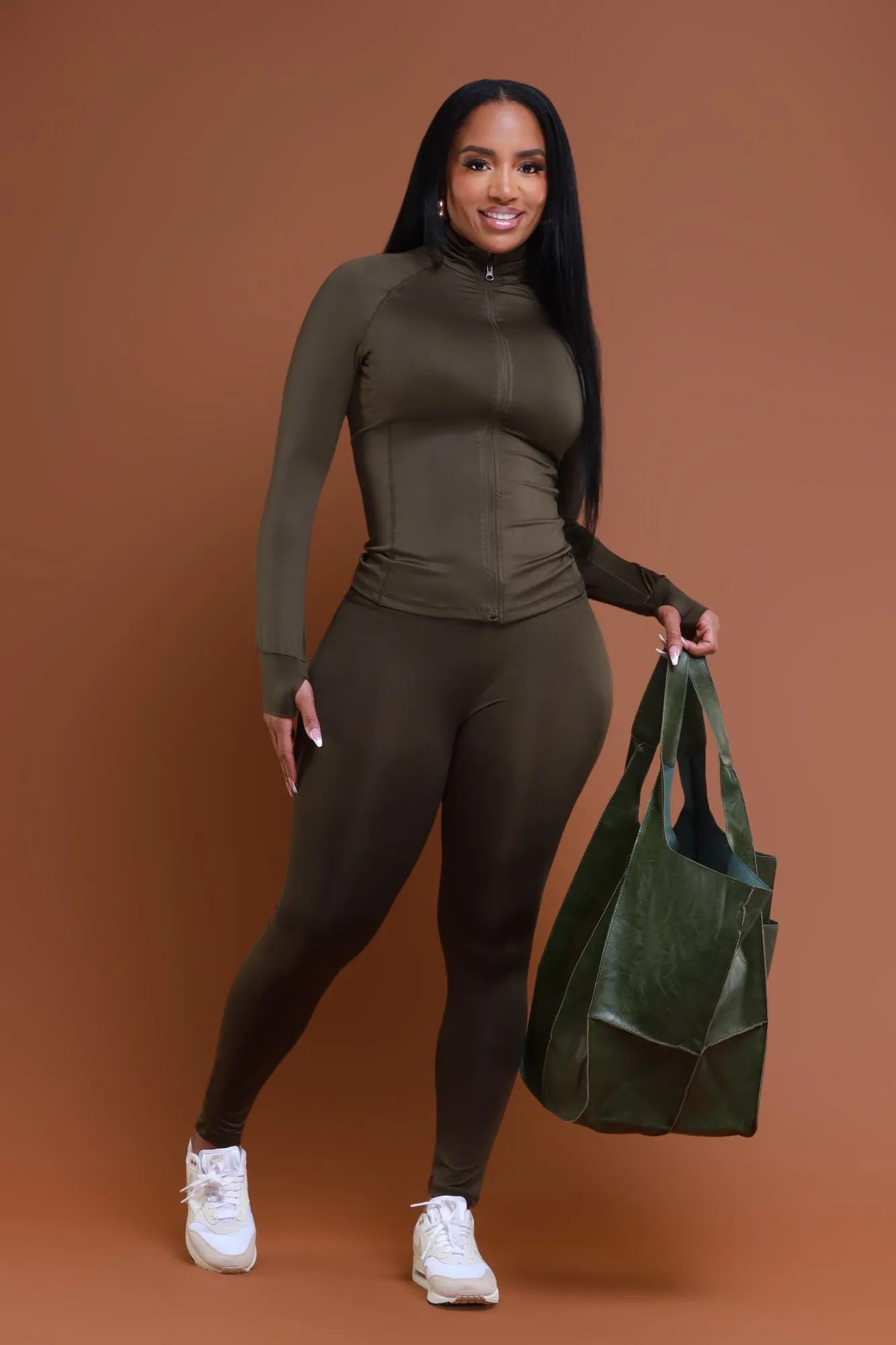 Easy Fit Athletic Set - Olive