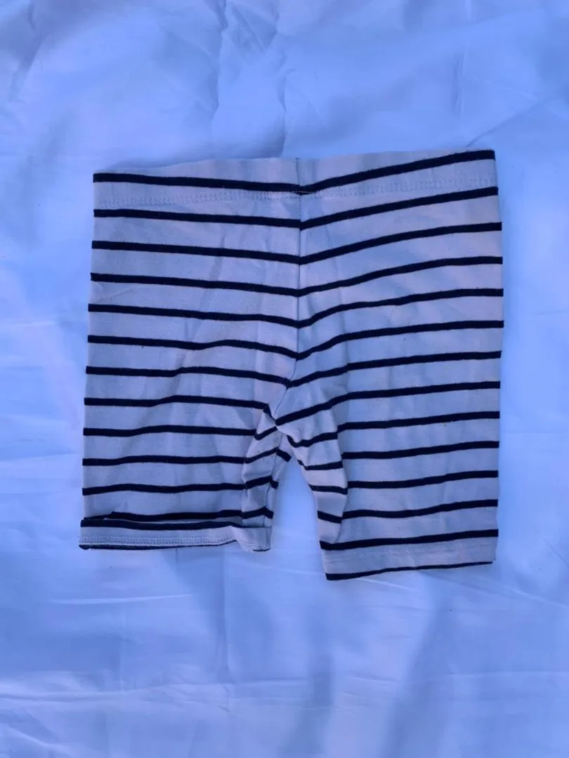 F&F striped baby girl's short size 2-3years