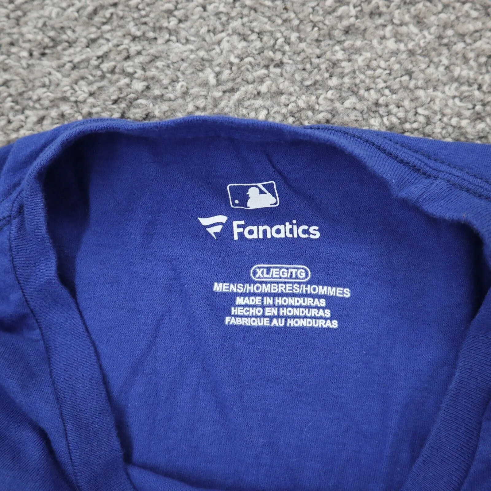 Fanatics UBS Mens T Shirt Crew Neck Short Sleeves 100% Cotton Logo Blue Size XL