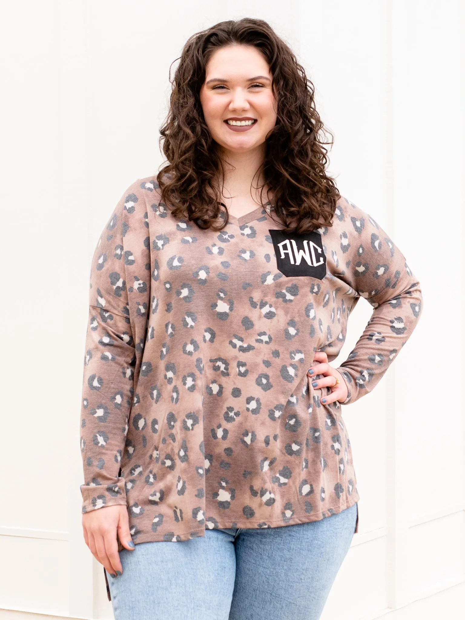 I Want To Break Free Leopard Top - Mocha