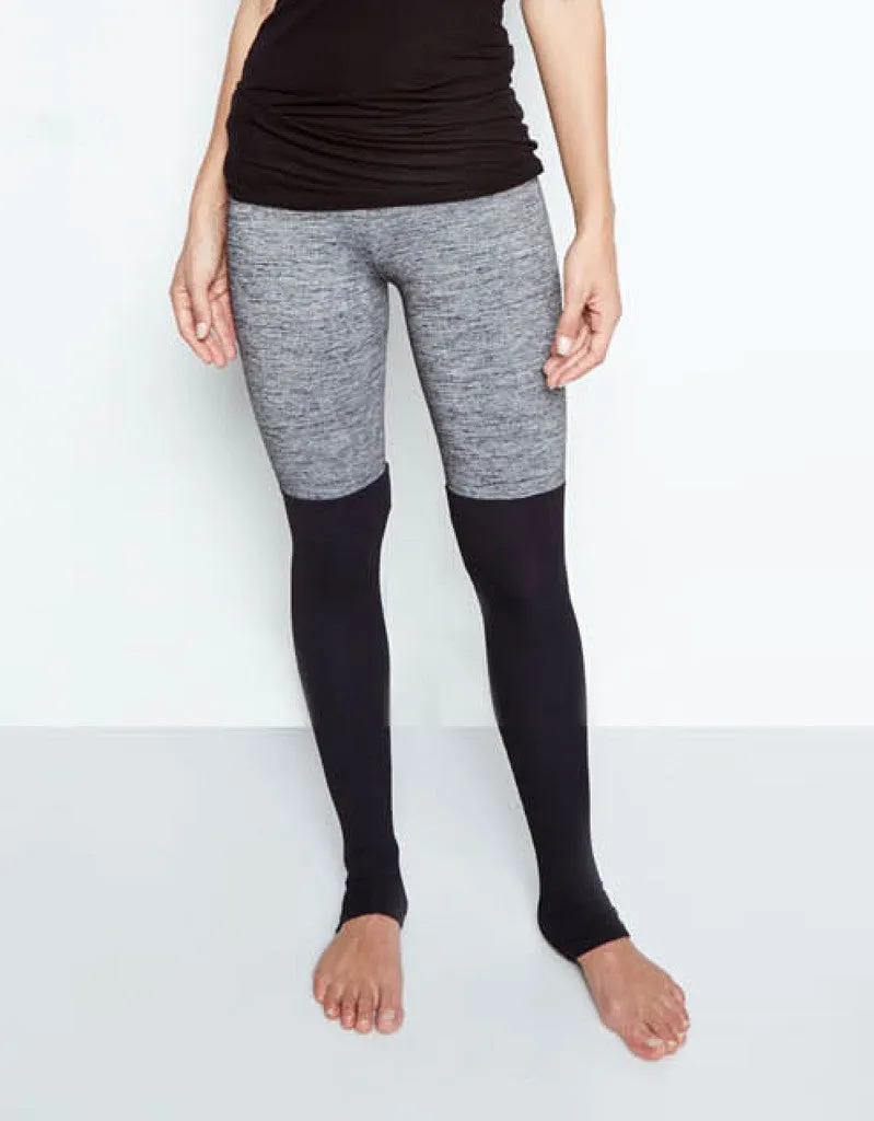 Michael Lauren Jensen Contrast Legging in Stone/Black