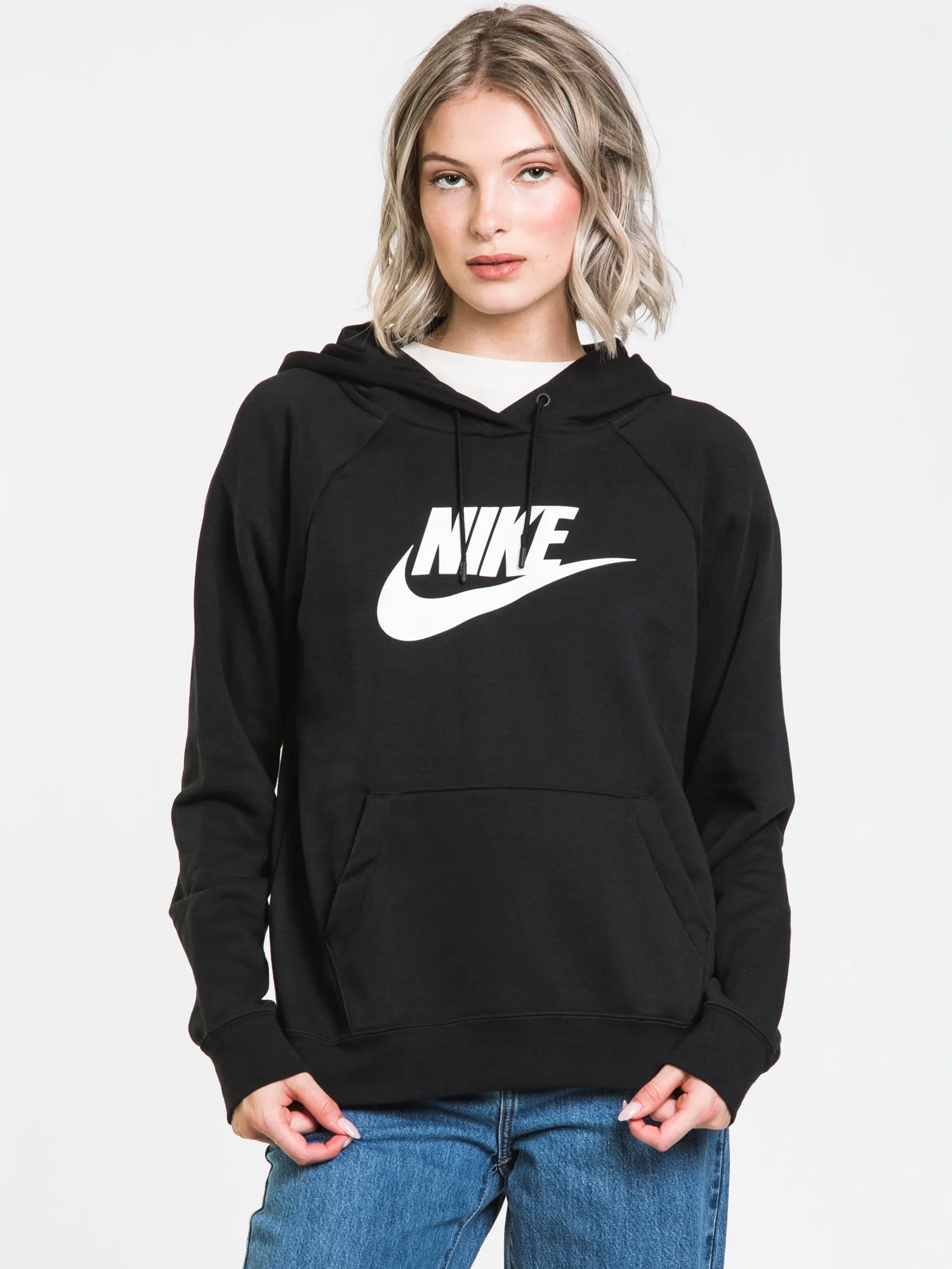 NIKE ESSENTIALS PULLOVER HOODIE - CLEARANCE