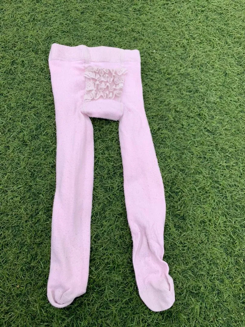 Pink baby leggings size 0-6months