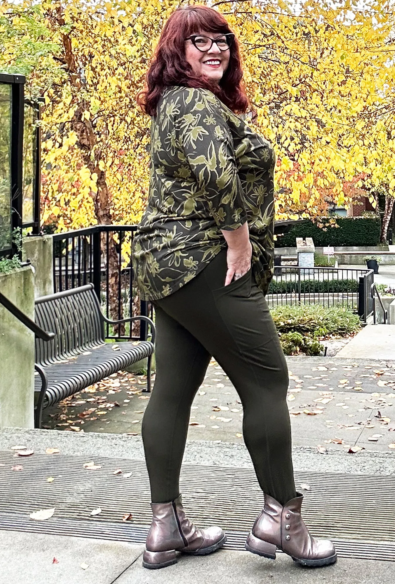 Pocket Legging - Olive Bamboo