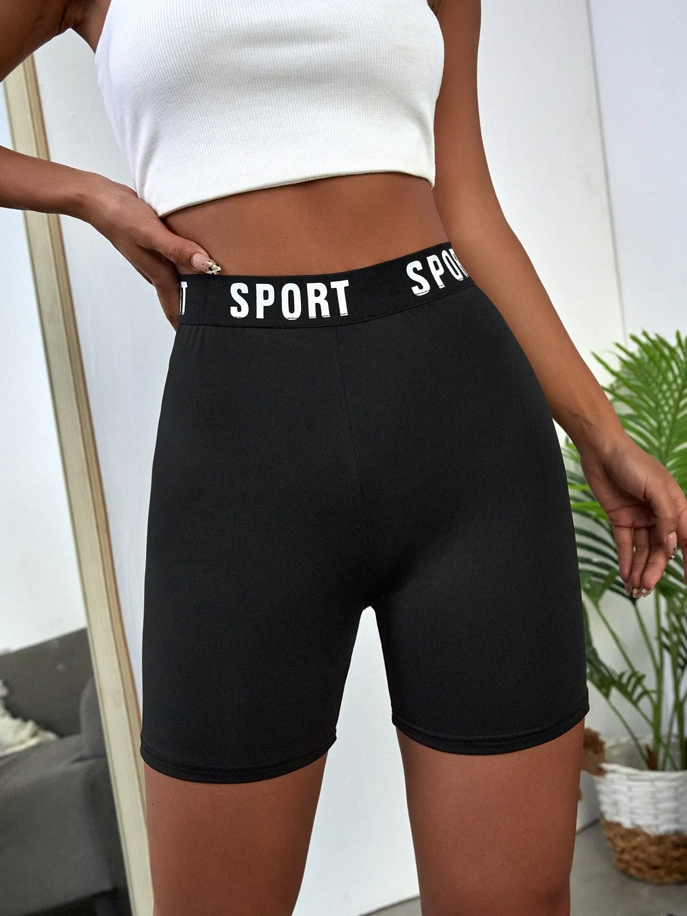 Sporty Letter Tape Short Women Leggings