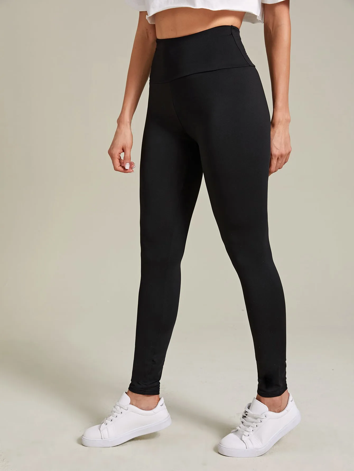 Sporty Plain Ruched Long Women Leggings