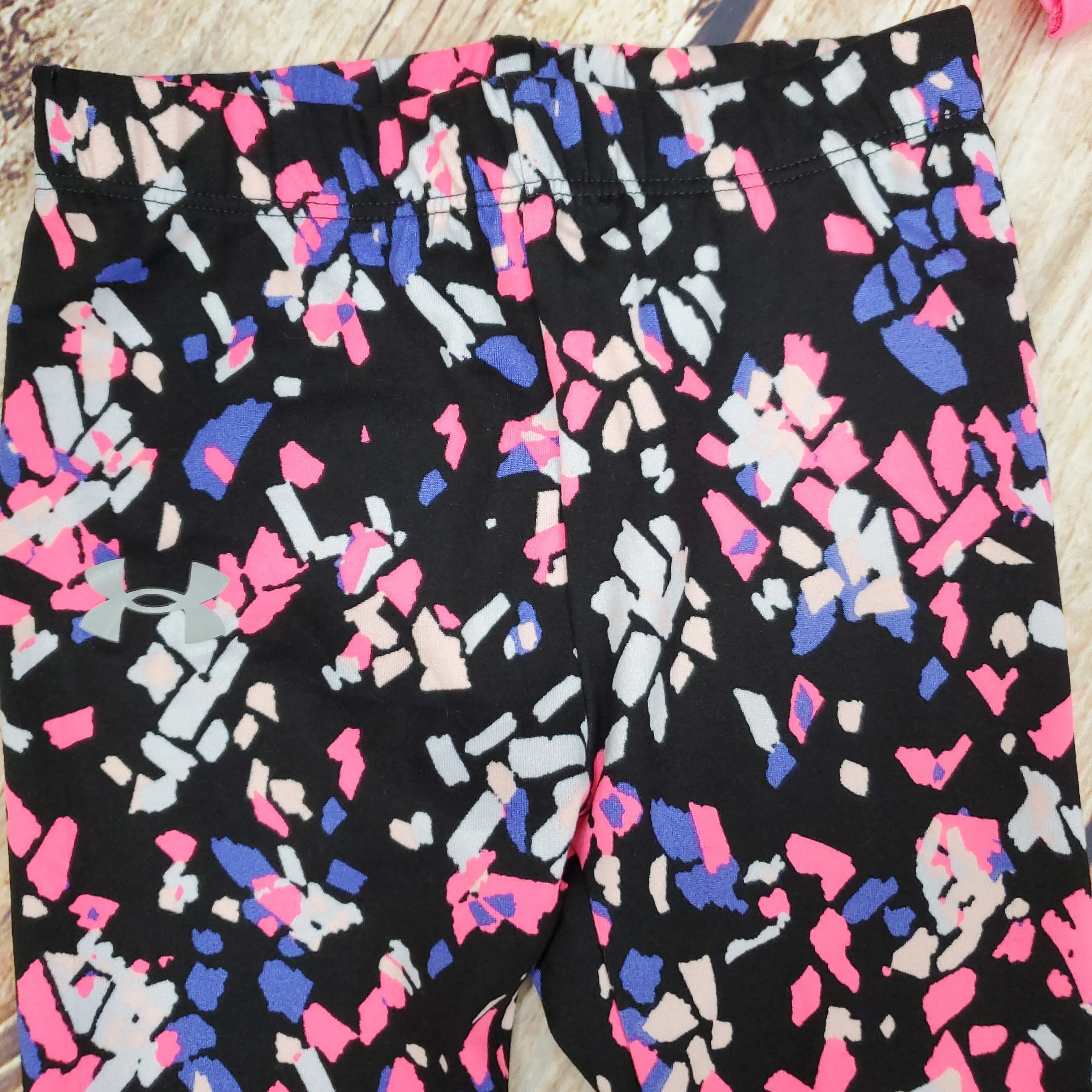 UA Kaleidoscope Big Logo Legging Set